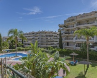 Resale - apartment - Marbella - Guadalmina Alta