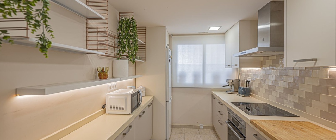Resale - apartment - Marbella - Guadalmina Alta