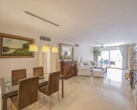 Resale - apartment - Marbella - Guadalmina Alta