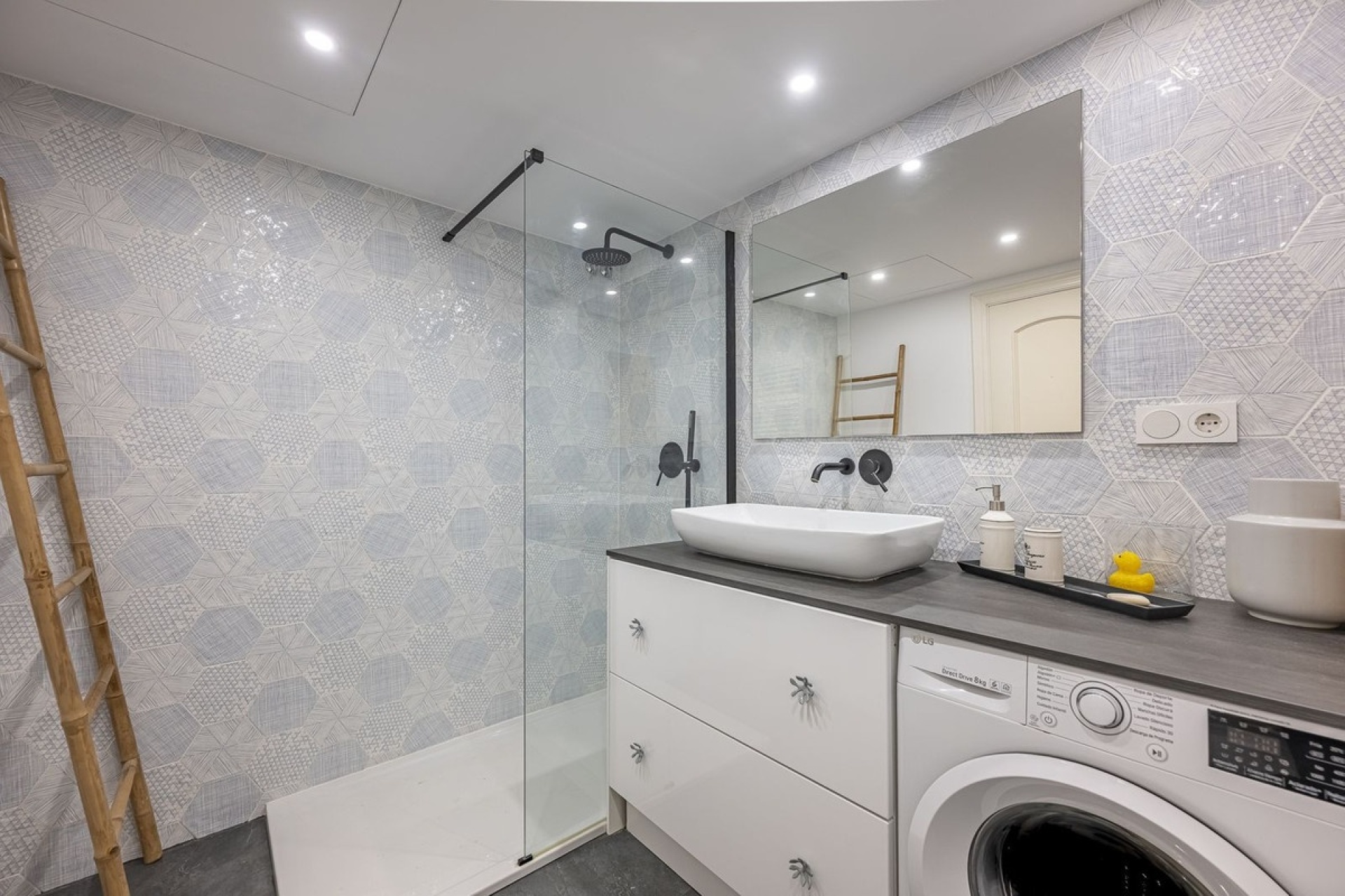 Resale - apartment - Marbella - Guadalmina Alta