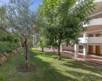 Resale - apartment - Marbella - Guadalmina Alta