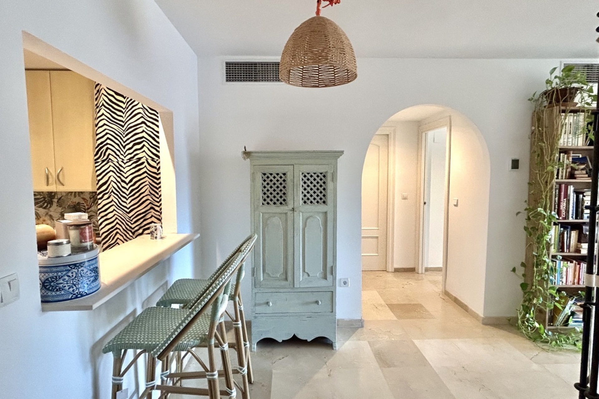 Resale - apartment - Marbella - Guadalmina Alta