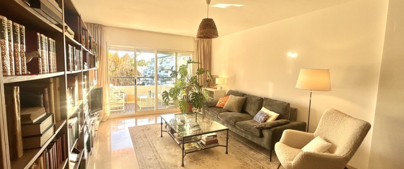 Resale - apartment - Marbella - Guadalmina Alta