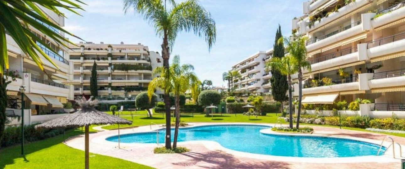 Resale - apartment - Marbella - Guadalmina Alta