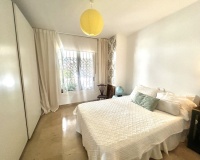 Resale - apartment - Marbella - Guadalmina Alta