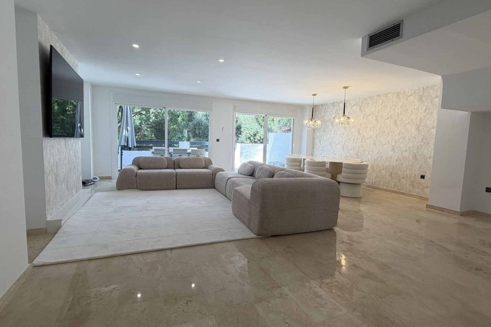 Resale - apartment - Marbella - Guadalmina Alta