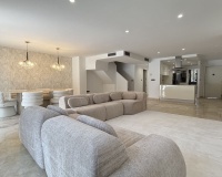 Resale - apartment - Marbella - Guadalmina Alta