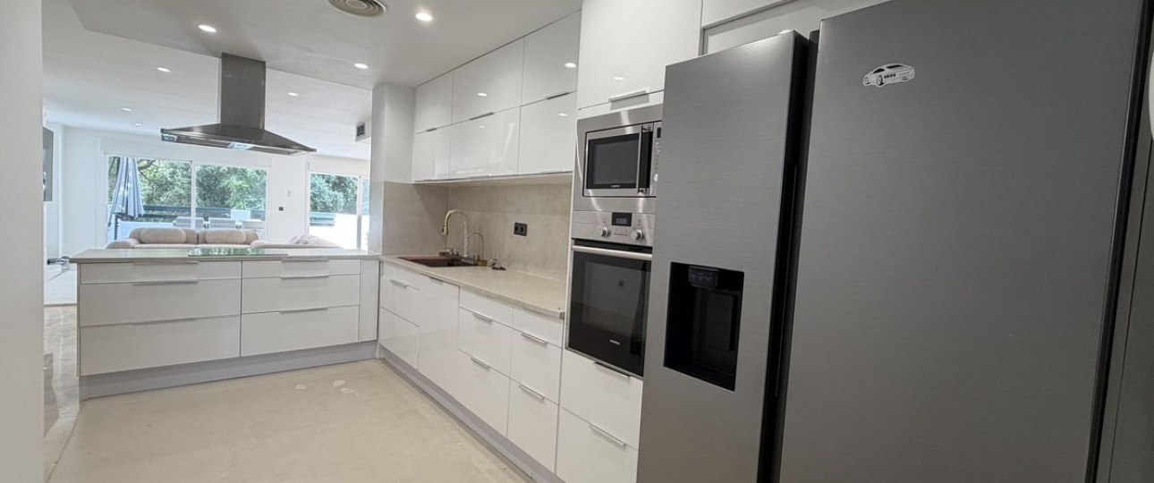 Resale - apartment - Marbella - Guadalmina Alta