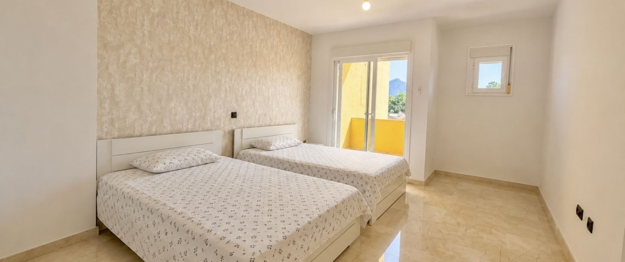 Resale - apartment - Marbella - Guadalmina Alta