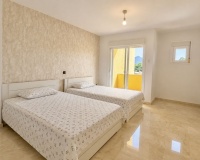 Resale - apartment - Marbella - Guadalmina Alta