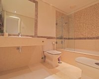 Resale - apartment - Marbella - Guadalmina Baja