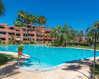 Resale - apartment - Marbella - Guadalmina Baja
