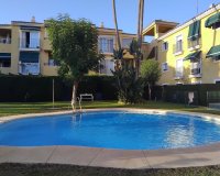 Resale - apartment - Marbella - Guadalmina Baja