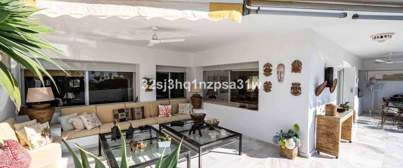 Resale - apartment - Marbella - Guadalmina Baja