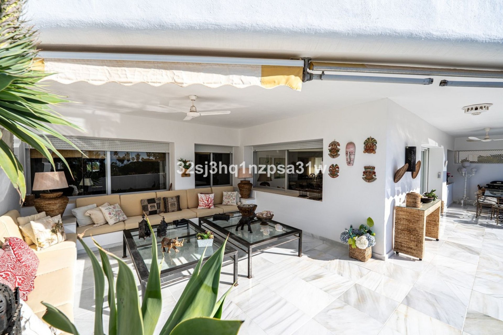 Resale - apartment - Marbella - Guadalmina Baja