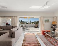 Resale - apartment - Marbella - Guadalmina Baja