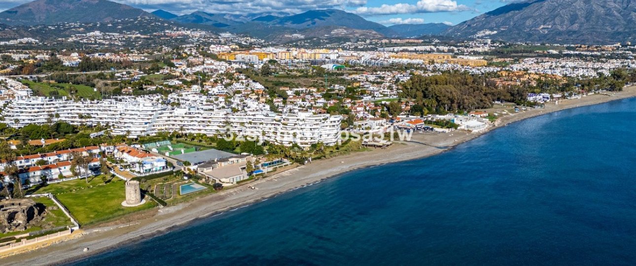 Resale - apartment - Marbella - Guadalmina Baja