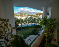 Resale - apartment - Marbella - Guadalmina Baja