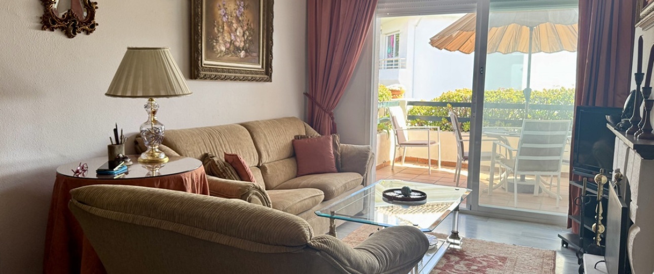 Resale - apartment - Marbella - Guadalmina Baja