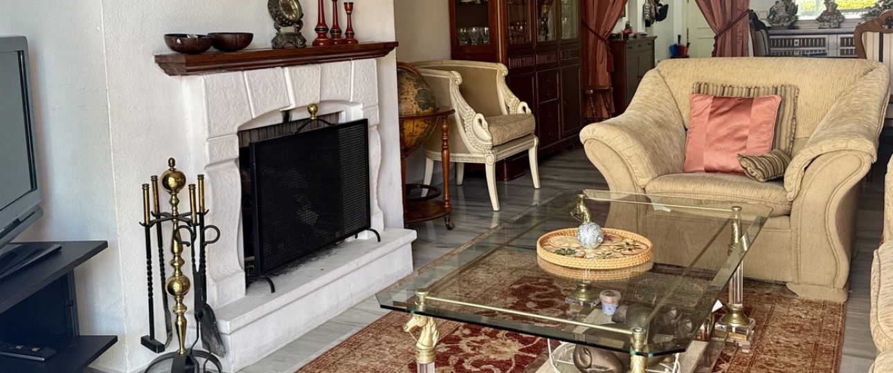 Resale - apartment - Marbella - Guadalmina Baja