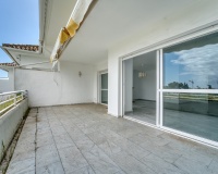 Resale - apartment - Marbella - Guadalmina Baja