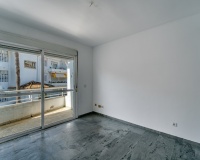 Resale - apartment - Marbella - Guadalmina Baja