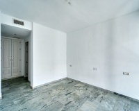 Resale - apartment - Marbella - Guadalmina Baja