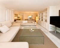 Resale - apartment - Marbella - Guadalmina Baja
