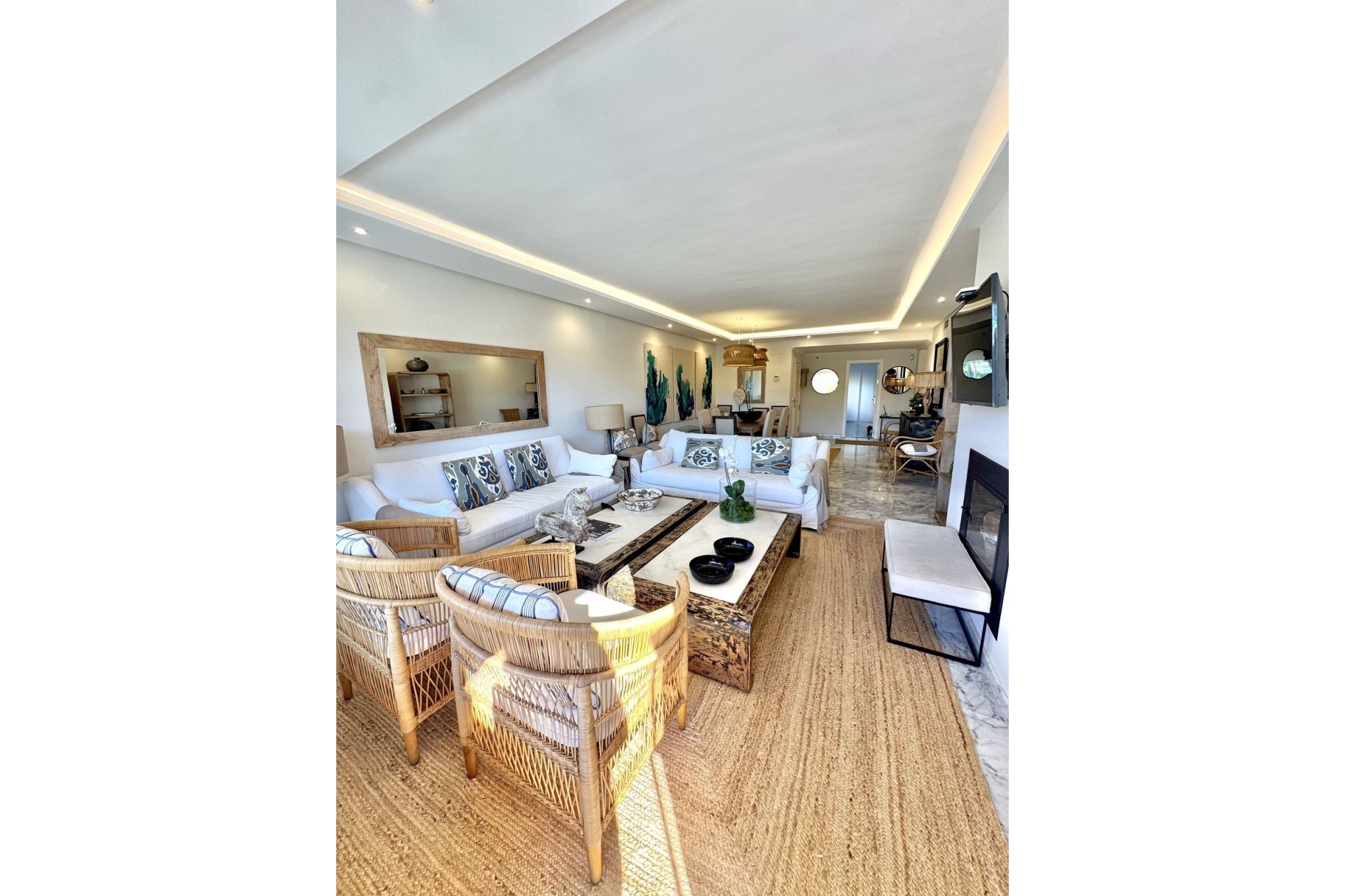 Resale - apartment - Marbella - Guadalmina Baja