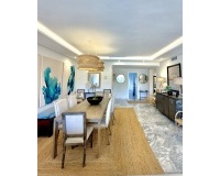 Resale - apartment - Marbella - Guadalmina Baja