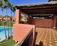 Resale - apartment - Marbella - Guadalmina Baja