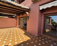 Resale - apartment - Marbella - Guadalmina Baja