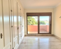 Resale - apartment - Marbella - Guadalmina Baja