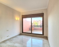 Resale - apartment - Marbella - Guadalmina Baja
