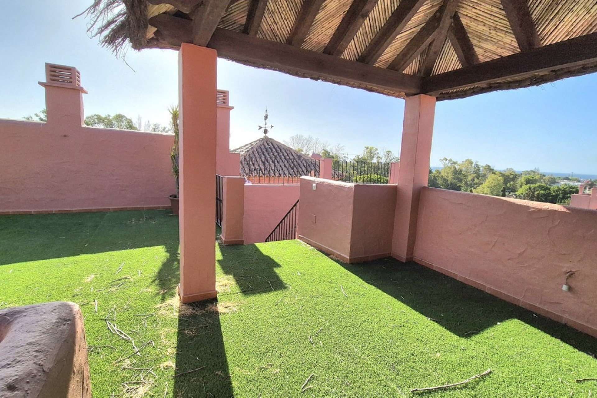 Resale - apartment - Marbella - Guadalmina Baja