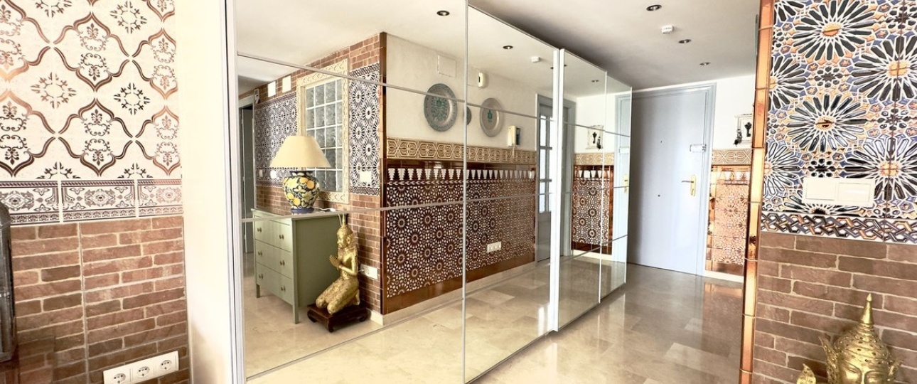 Resale - apartment - Marbella - Guadalmina Baja