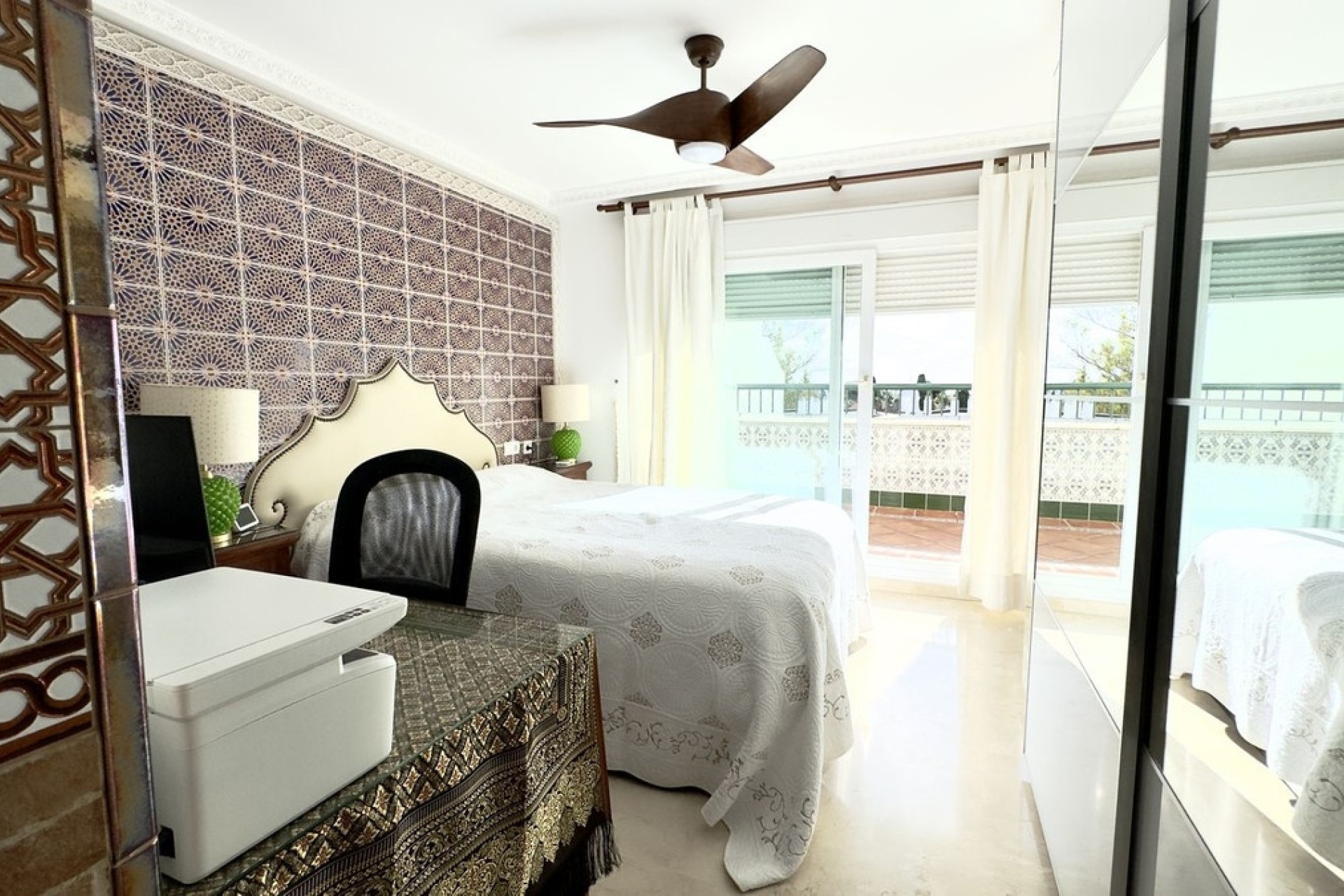 Resale - apartment - Marbella - Guadalmina Baja