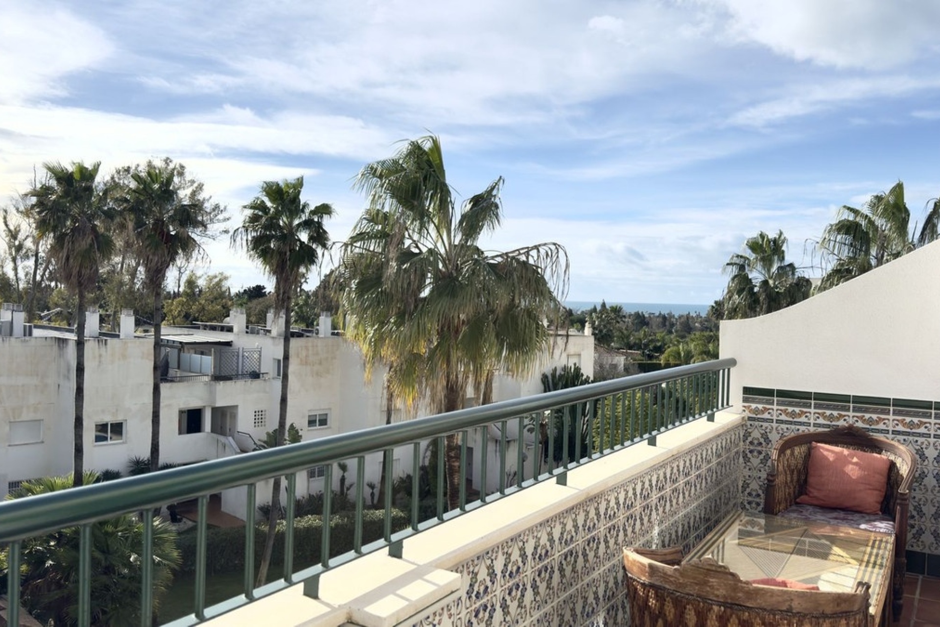 Resale - apartment - Marbella - Guadalmina Baja