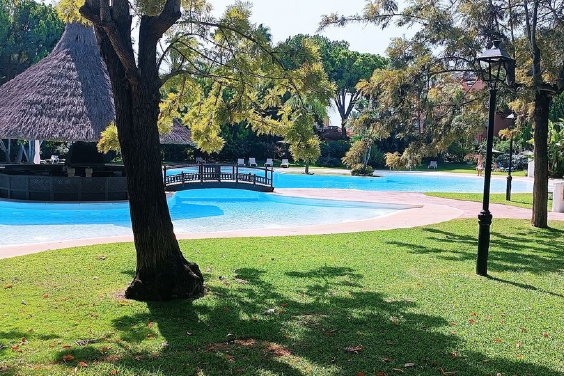 Resale - apartment - Marbella - Guadalmina Baja