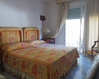 Resale - apartment - Marbella - Guadalmina Baja