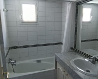 Resale - apartment - Marbella - Guadalmina Baja