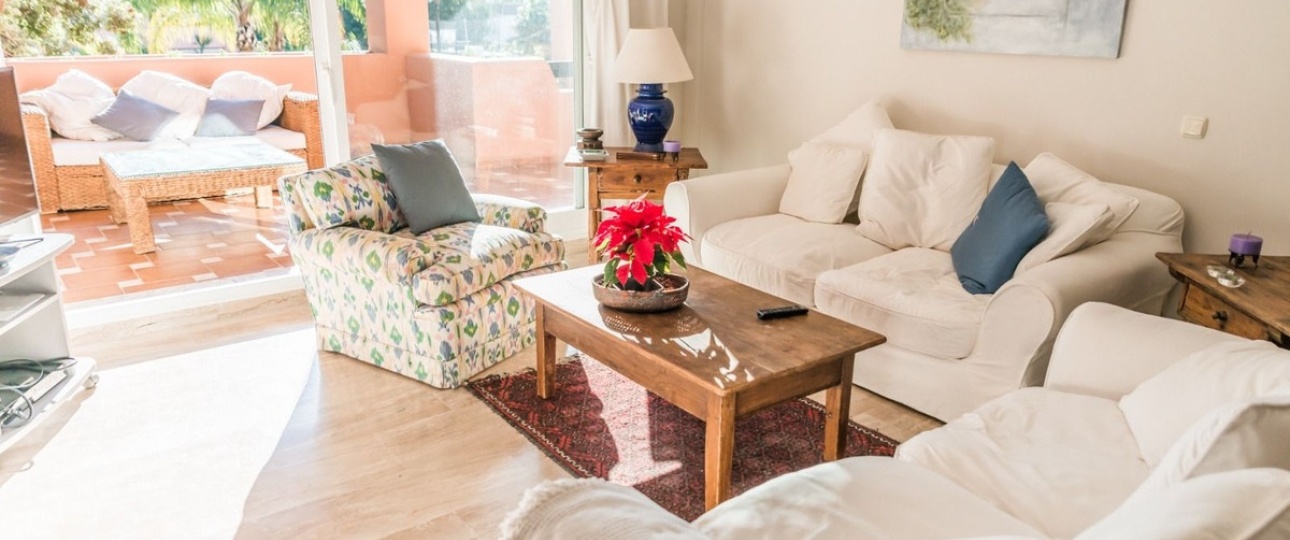 Resale - apartment - Marbella - Guadalmina Baja