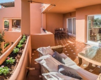 Resale - apartment - Marbella - Guadalmina Baja