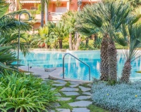 Resale - apartment - Marbella - Guadalmina Baja