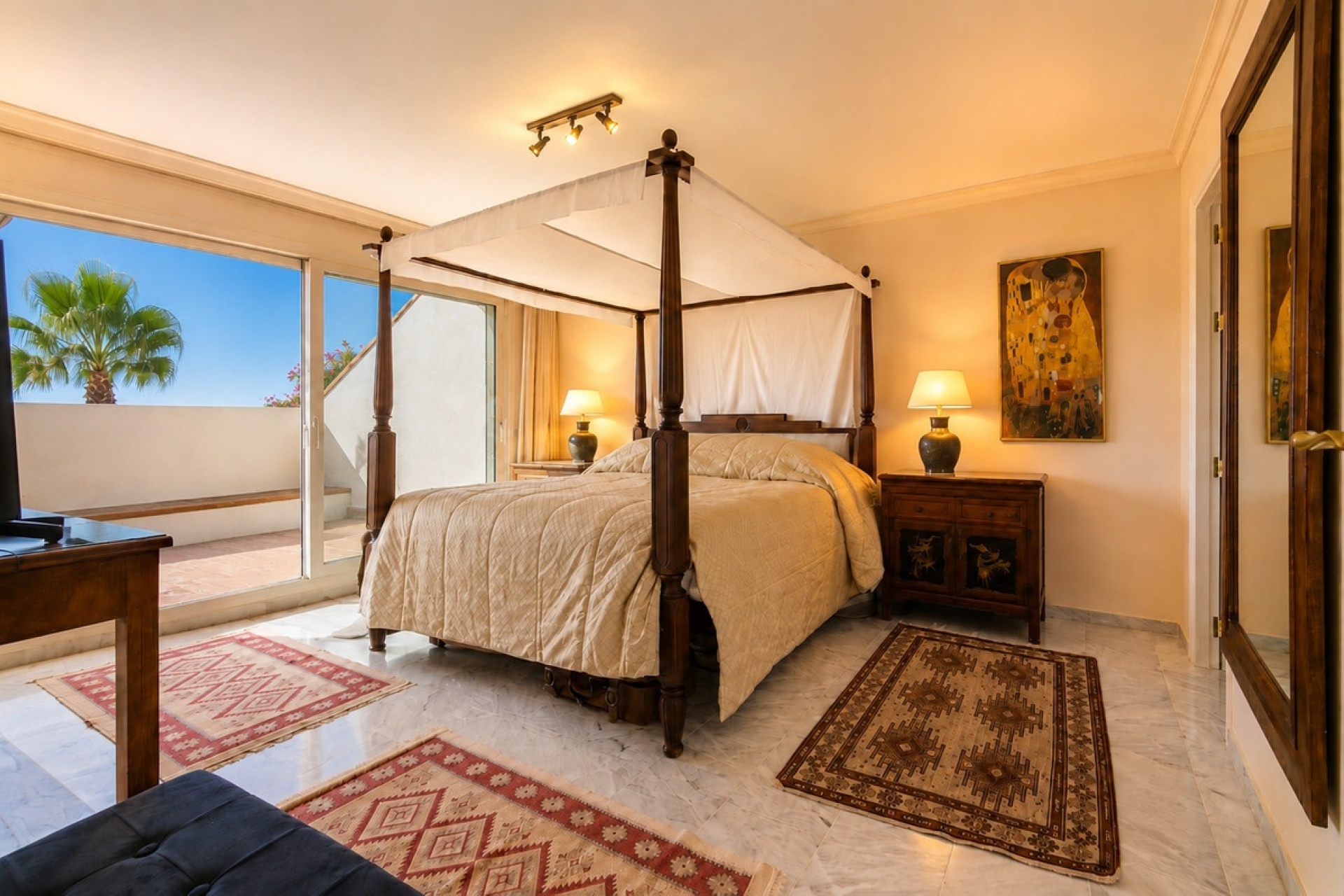 Resale - apartment - Marbella - Guadalmina Baja