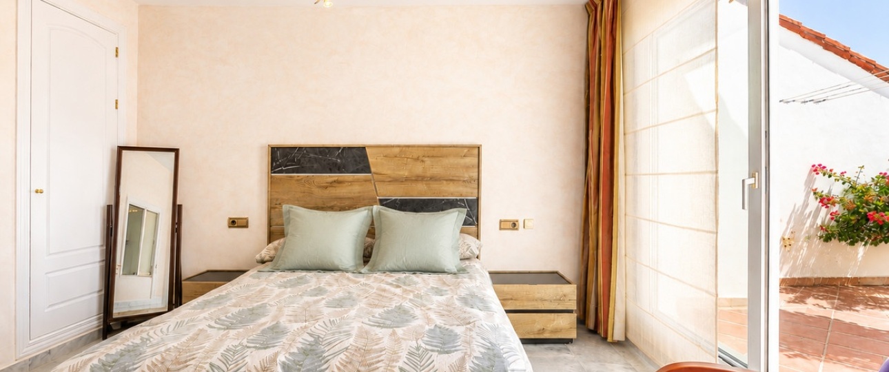 Resale - apartment - Marbella - Guadalmina Baja
