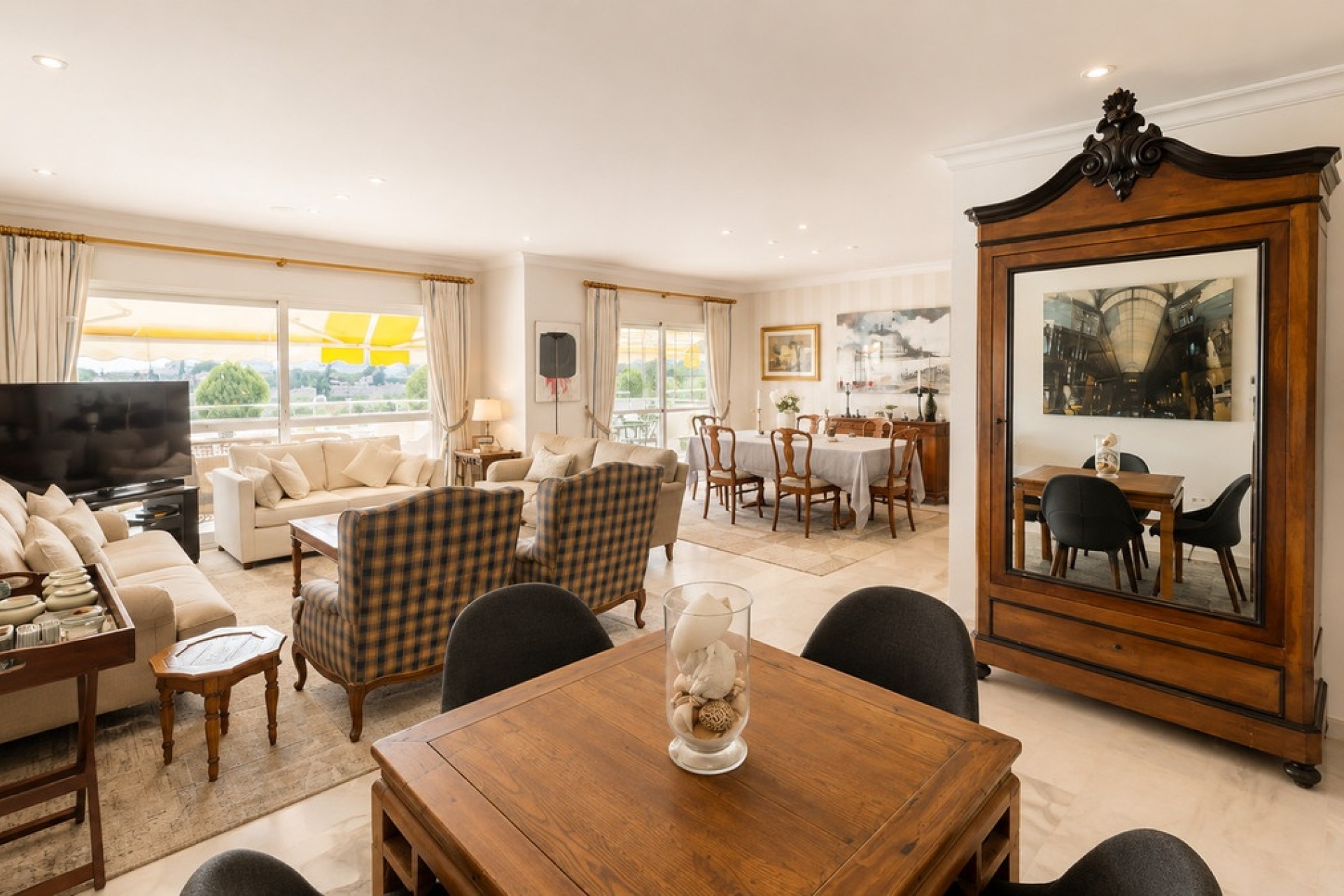 Resale - apartment - Marbella - Guadalmina Baja