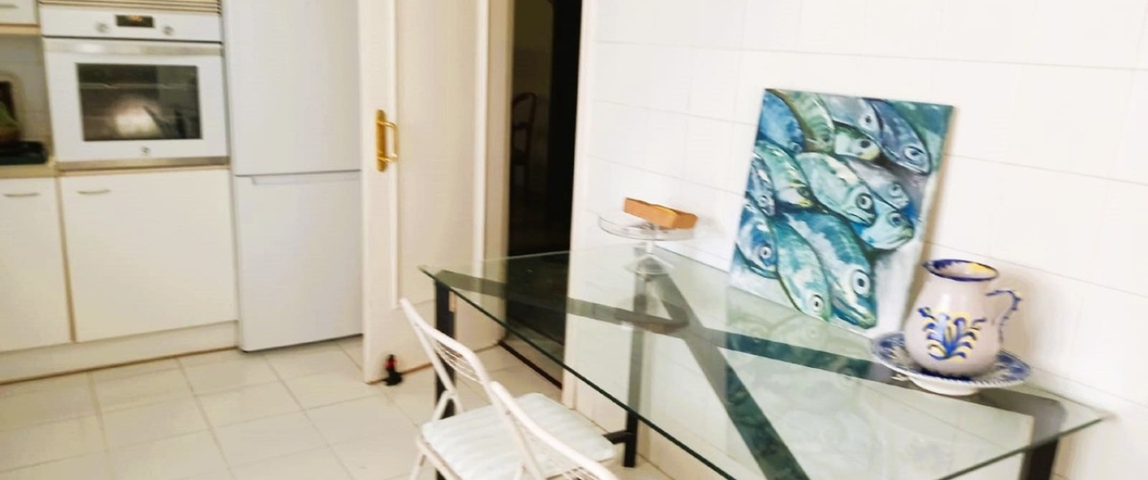 Resale - apartment - Marbella - Guadalmina Baja