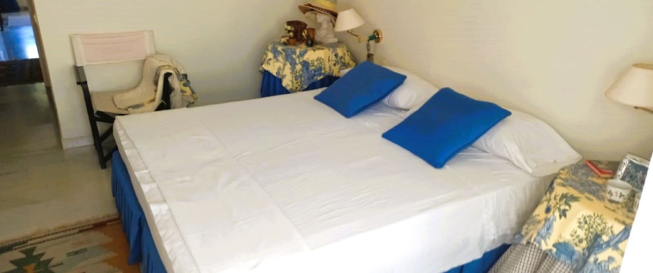 Resale - apartment - Marbella - Guadalmina Baja