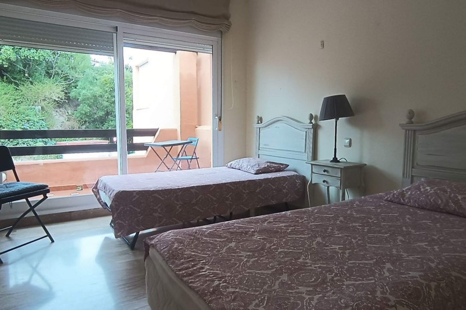 Resale - apartment - Marbella - Guadalmina Baja